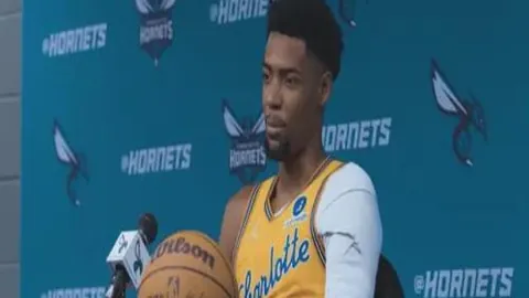 NBA雄鹿对决尼克斯专家预测及质合分析